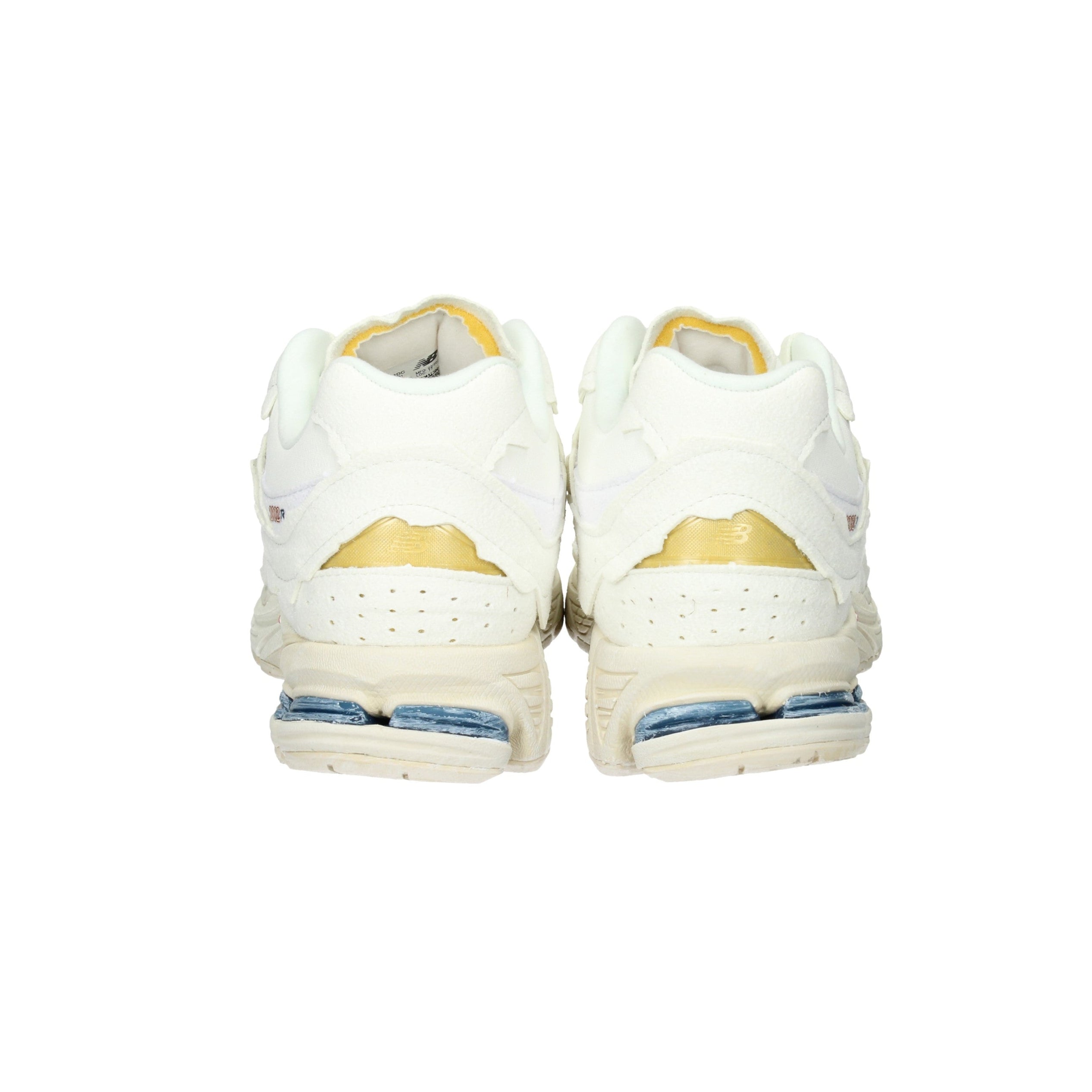 NEW BALANCE  - U M 2002 RDC Sneakers