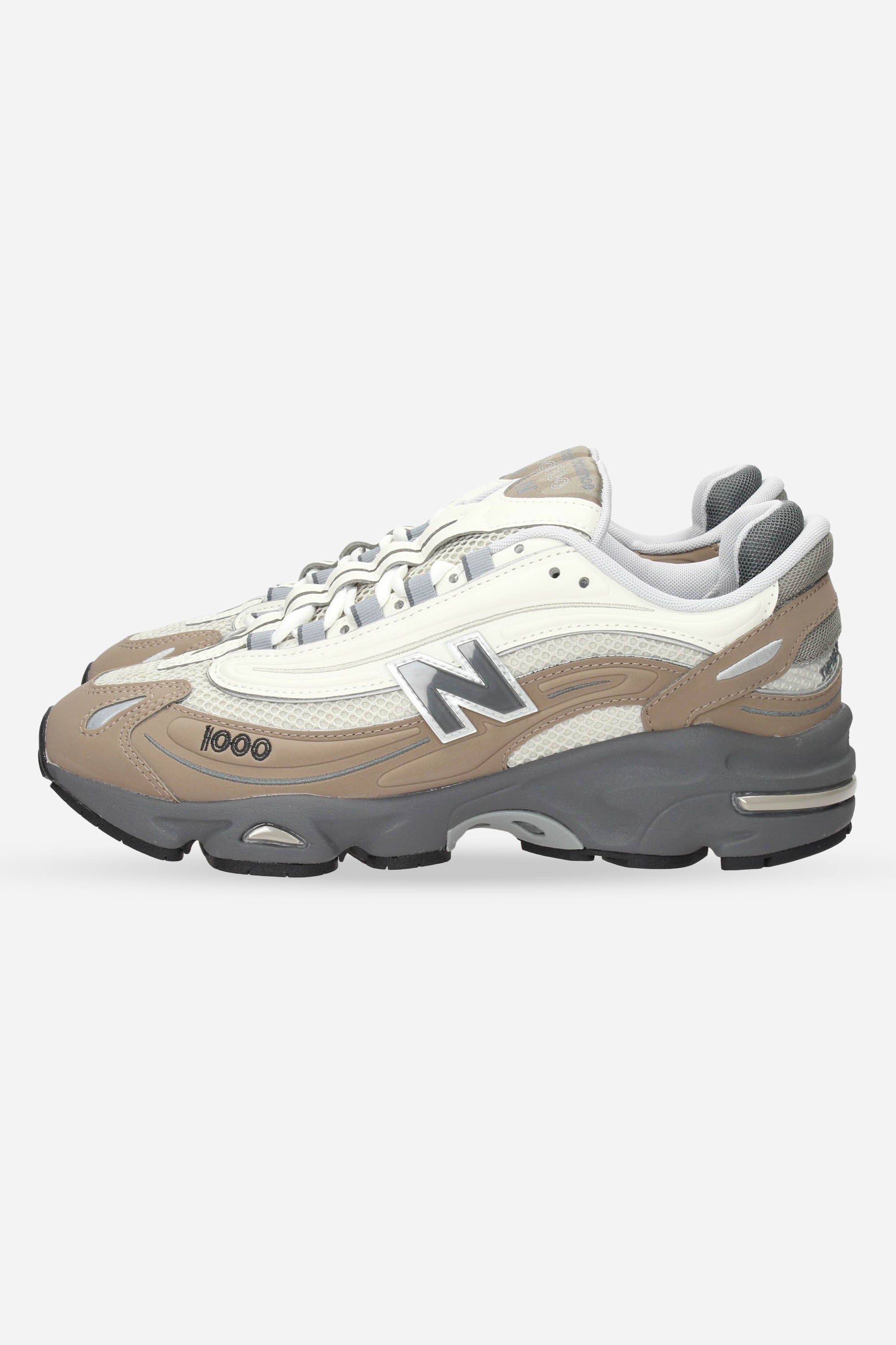 NEW BALANCE  - U M 1000 C Sneakers