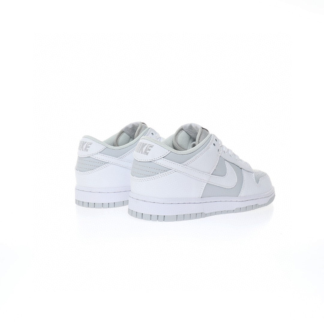 Sneakers WMNS Nike DUNK LOW SB White Grey - 309431-115