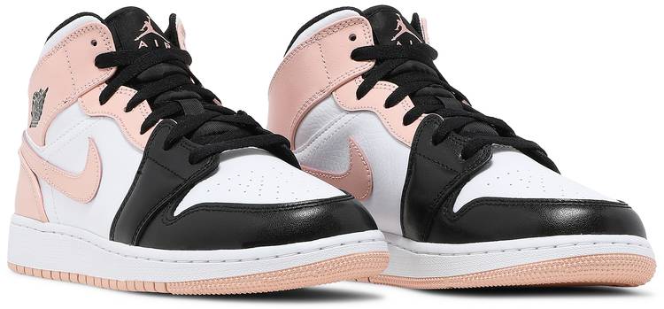 Sneakers WMNS Nike Air Jordan 1 Mid Crimson Tint Toe - White/Black/ Arctic Orange 554725-133