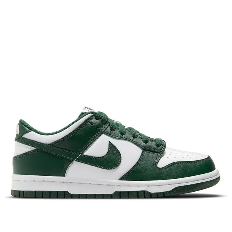 Sneakers Men WMNS Nike Dunk Low GS - Spartan Green CW1590-102