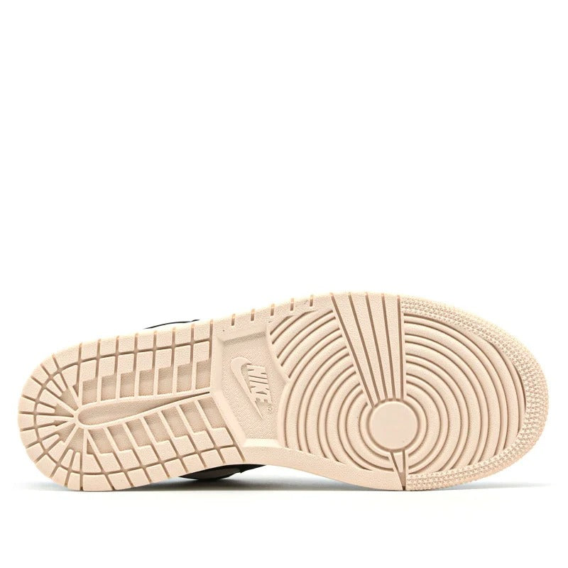 Sneakers WMNS Air Jordan 1 Low Basketball - Black Guava Ice DC0774-003