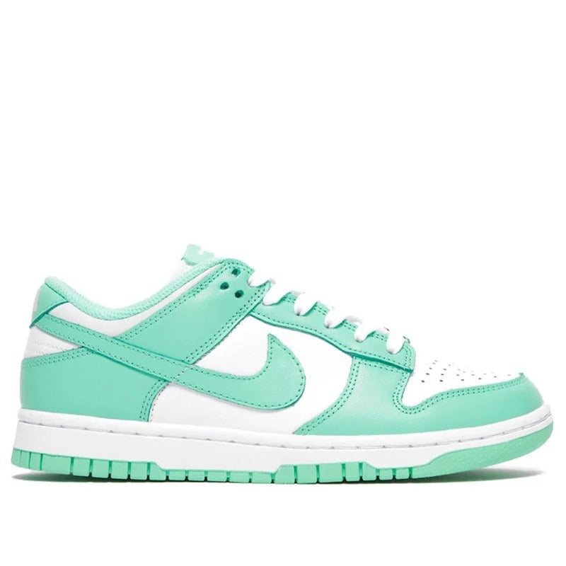 Sneakers WMNS Nike Dunk Low - Green Glow DD1503-105