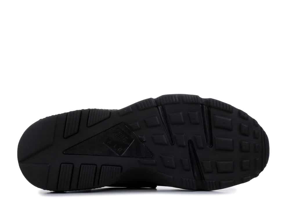 Nike Air Huarache Winter Run Ultra Triple Black - Drop The Sneakers