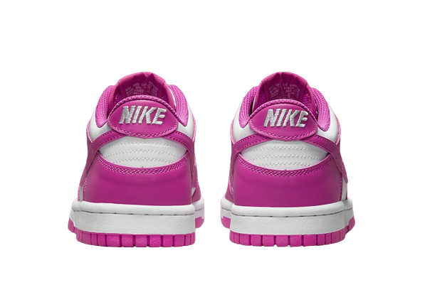 Sneakers WMNS Nike Dunk Low SB - Active Fuchsia FJ0704-100