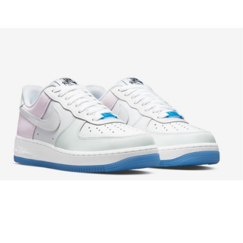 Sneakers WMNS Nike Air Force 1 '07 LX 'UV Reactive' - White / Color Change DA8301-100