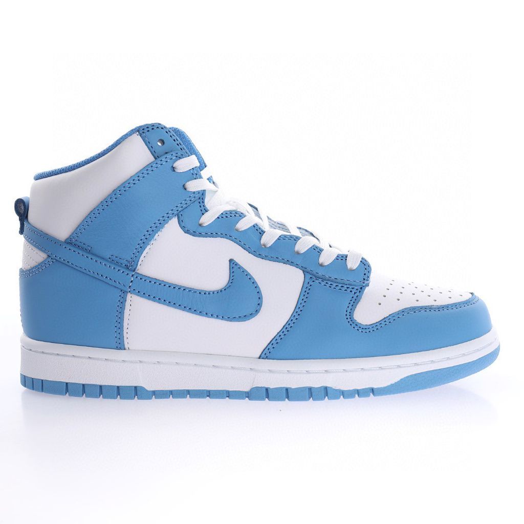 Sneakers Nike Womens WMNS Dunk High Aluminum - DD1869-107