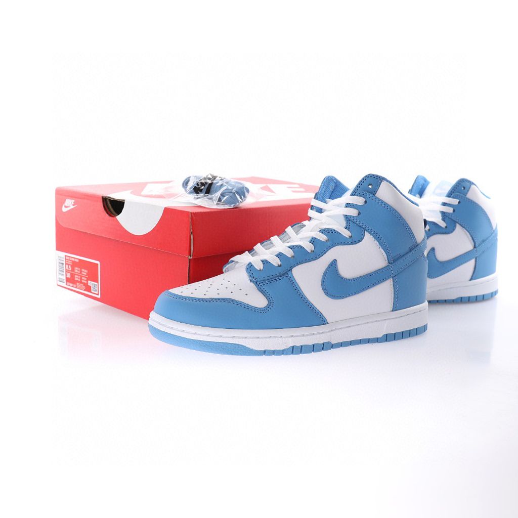 Sneakers Nike Womens WMNS Dunk High Aluminum - DD1869-107