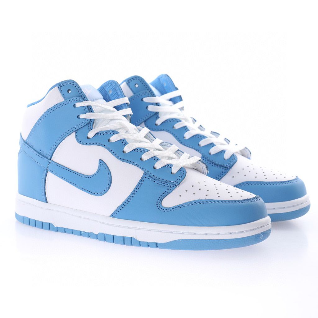 Sneakers Nike Womens WMNS Dunk High Aluminum - DD1869-107