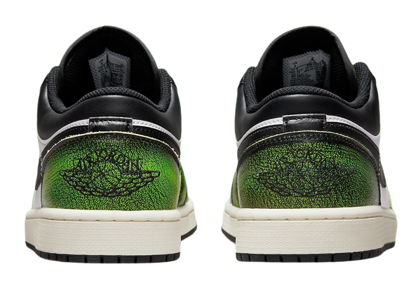 Sneakers WMNS Jordan 1 Low White Black Green (GS) - DO8244-003