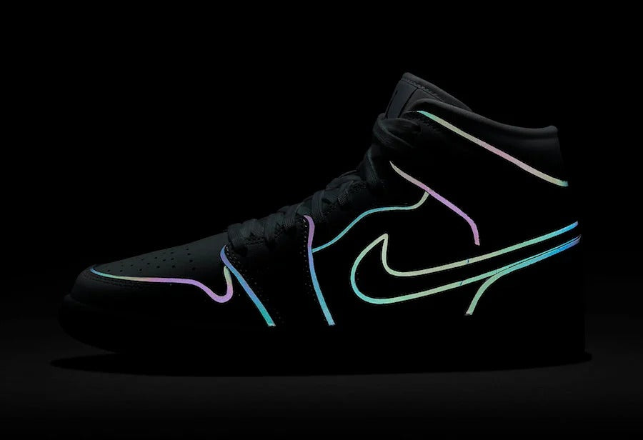 Sneakers WMNS Jordan 1 Mid Iridescent Reflective White - CK6587-100