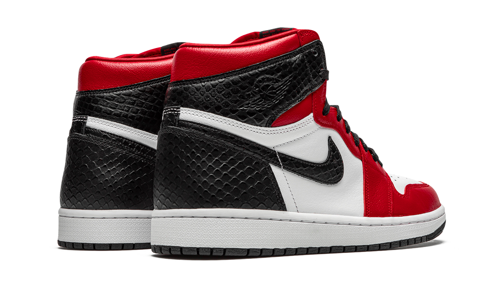 Sneakers WMNS Nike Air Jordan 1 Retro High Satin Snake Chicago (W) - CD0461-601