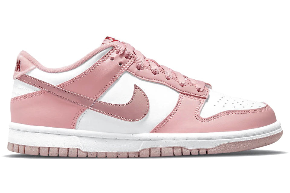 Sneakers WMNS Nike Pink Velvet Dunk Low - DO6485-600