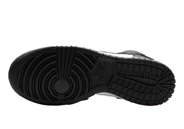 Sneakers WMNS Nike Dunk High - Panda (2021) - Black & White DD1869-103