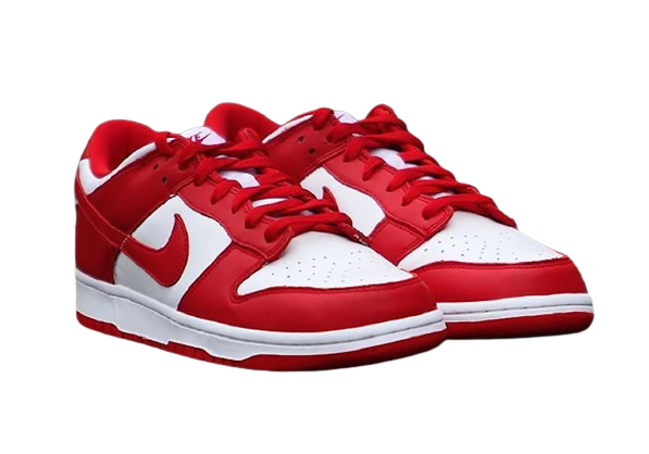 Sneakers WMNS Nike SB Dunk Low SP - University Red CU1727-100