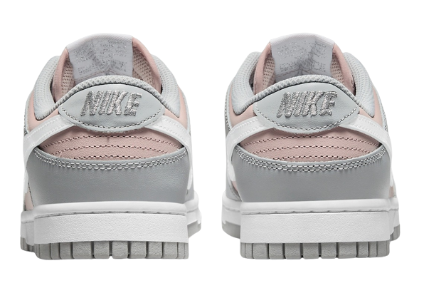 Sneakers WMNS Nike Dunk Low - Pink Oxford (W) DM8329-600