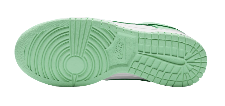 Sneakers WMNS Nike Dunk Low - Green Glow DD1503-105