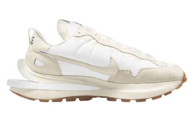 Sneakers Men SACAI x NIKE VAPORWAFFLE - 'WHITE SAIL' DD1875-100